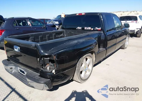 2002 GMC Sierra 1500 Sle z USA, uszkodzony, nr VIN 2GTEC19TX21116104